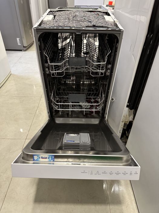 Blomberg посудомийка 2023 року 45 см