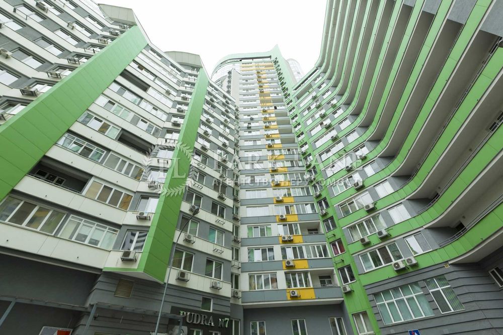 Продаж просторої квартири, ЖК Паркове місто, вул. Вишгородська, 45