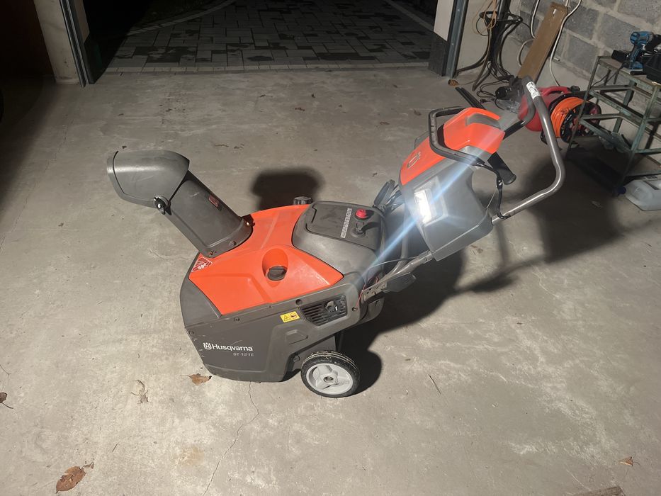 Odśnieżarka husqvarna