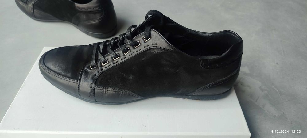 buty marki Badura, numer 42, stan idealny