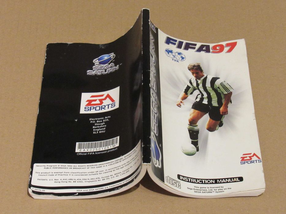 Jogo Sega Saturn FIFA 97 completo