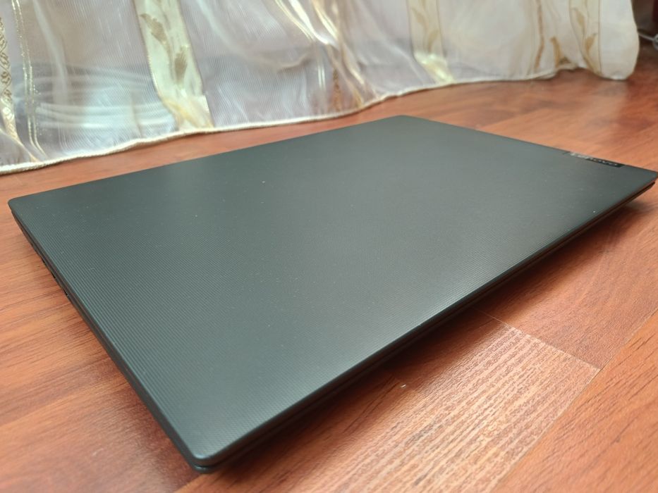 Сучасний Lenovo IdeaPad 3S 2024 ідеальний стан