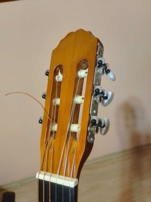 Гитара 6 струн с чехлом