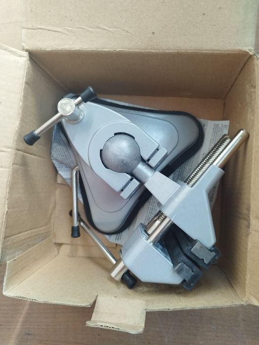 Torno  de bancada a vácuo