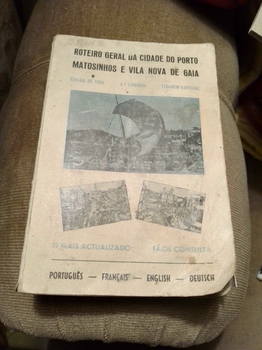 Ao Porto colectânea Poesia sobre o Porto10E- Roteiro Porto64-9EDesde2E