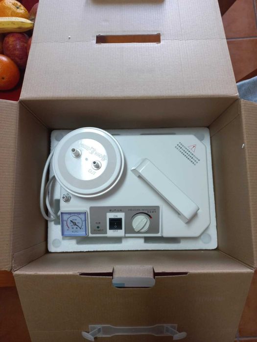 Máquina de Aspiração de Secreções