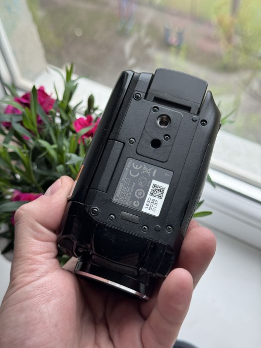 Видеокамера Canon LEGRIA HF M36.