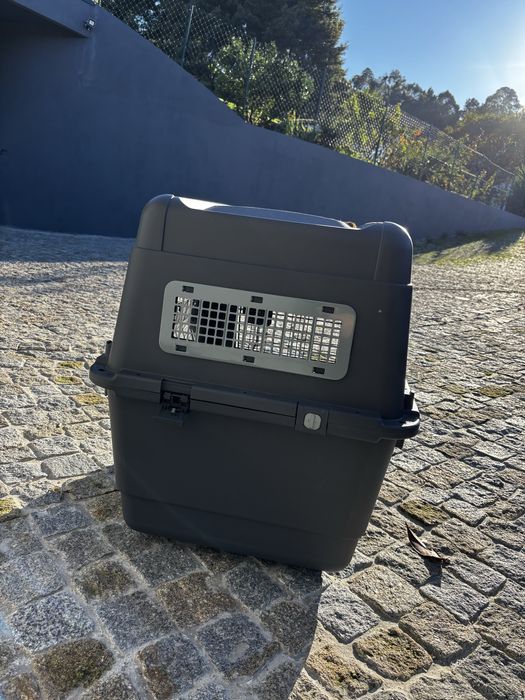 A transportadora para cães AniOne GRANDE