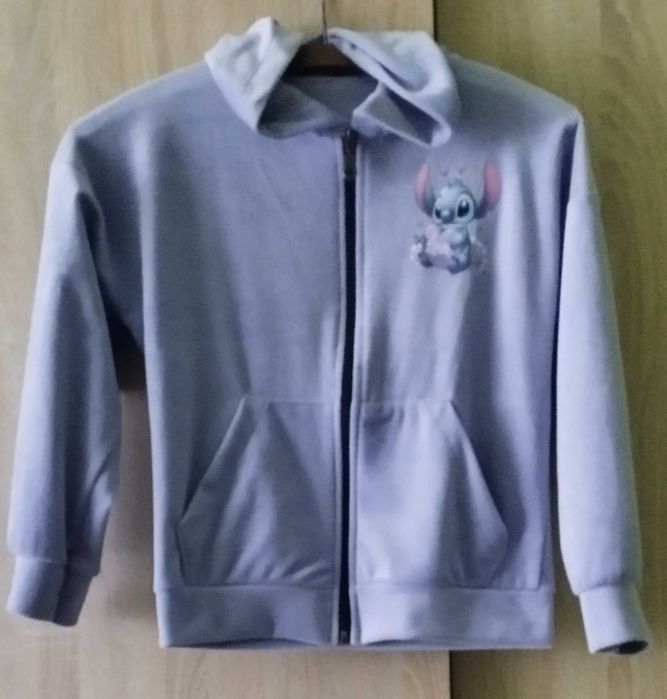 Nowy dres ze Stichem 128