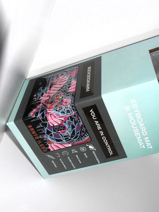 Tapete para Rato/ Keyboard Mat & Mousemat Saints row, Novo e Selado.64309852781059121