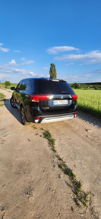 Мітсубіші Аутлендер 2020рік, 2.4 бензин