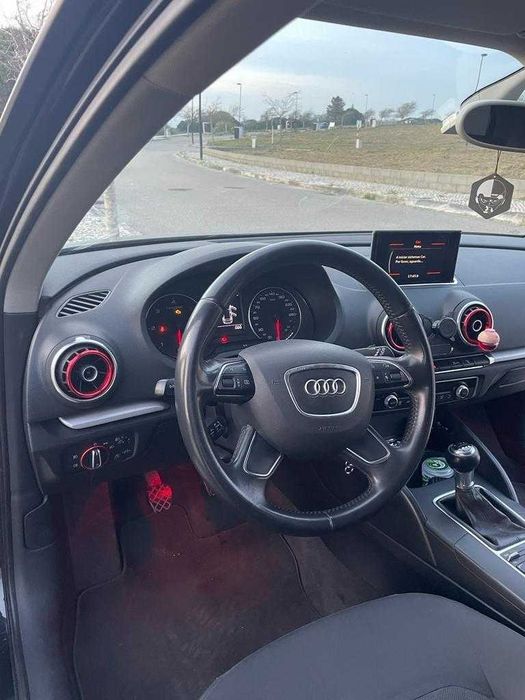 Audi A3 Sportback "NACIONAL"