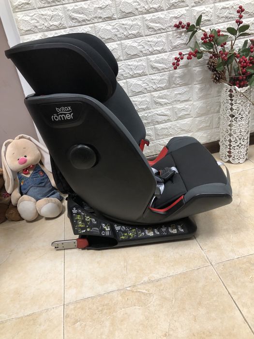 Автокрісло Britax Romer ADVANSAFIX IV R Група 1/2/3 (9-36кг) брітакс