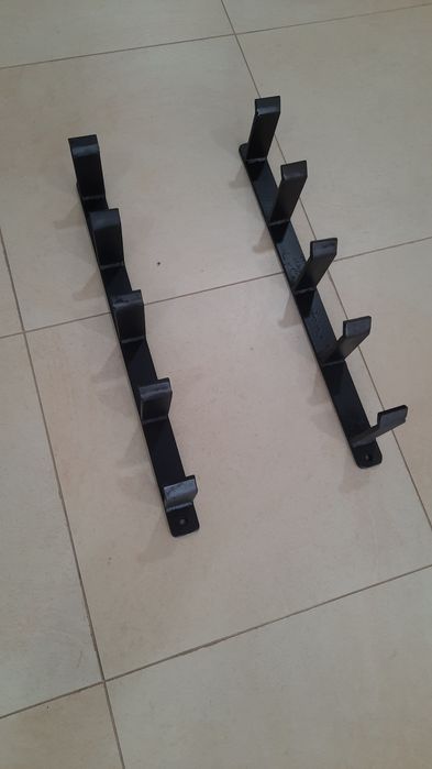 Suportes de Parede para Barras  Musculação – Resistência e Organização