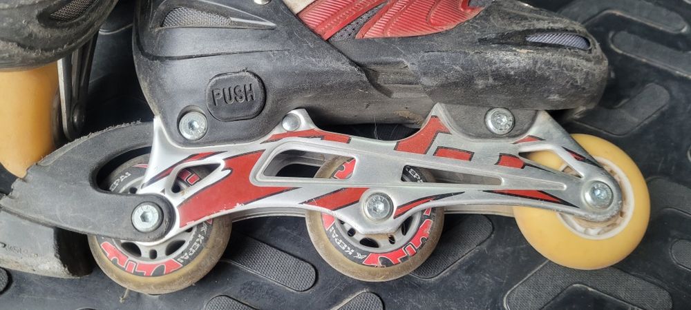 Продам ролики дитячі із захистом в комплекті