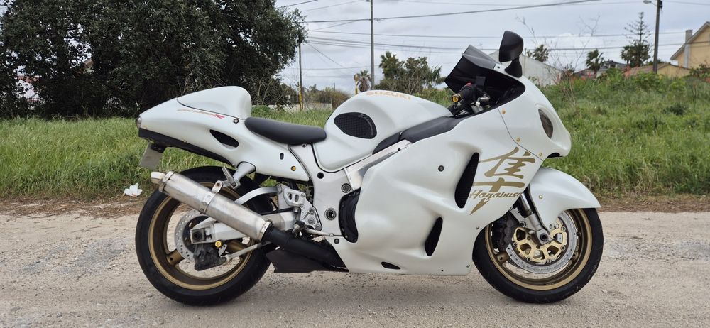 Suzuki Hayabusa 1300 de 2001 NACIONAL