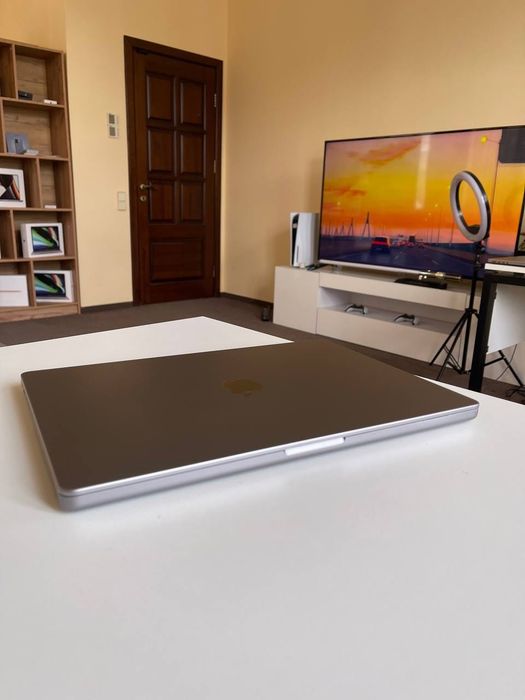 APPLE MACBOOK PRO 16 2021 M2 PRO/ 16GB/ 1 TB/ Space Gray  (MNW93)