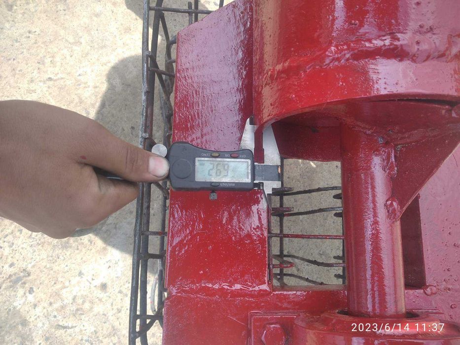 Шнековий подрібнювач гілок