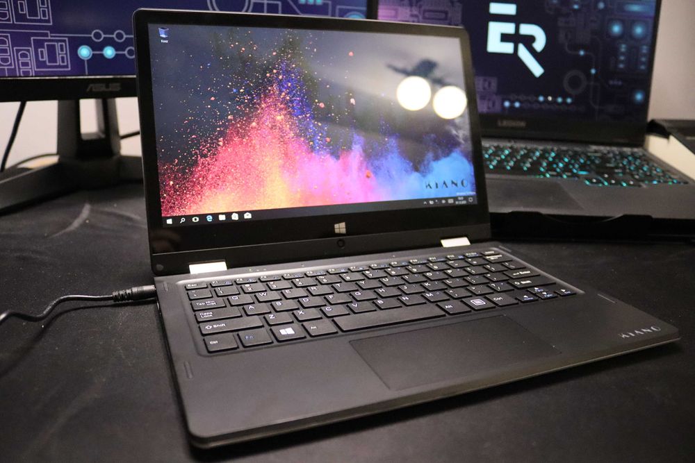 Laptop Kiano Elegance 11.6 11,6 " Intel Atom 2 GB / 32 GB (6625)