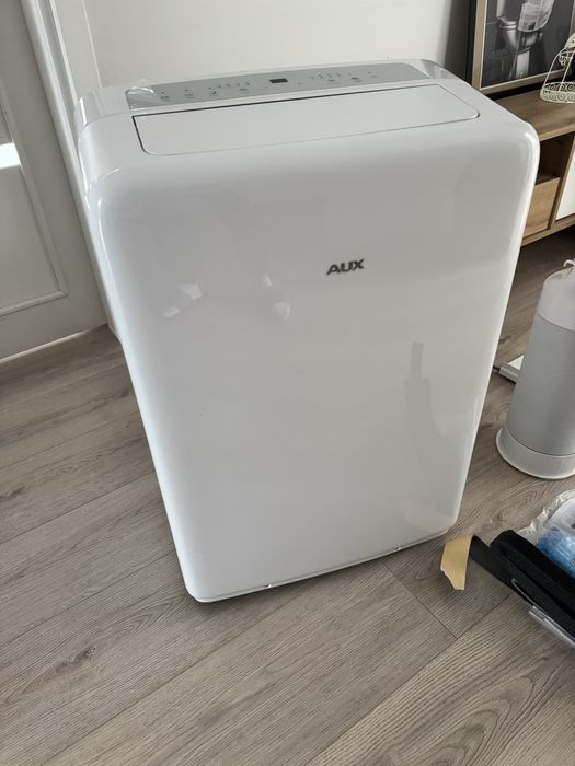 Klimatyzator przenośny AUX-12MI