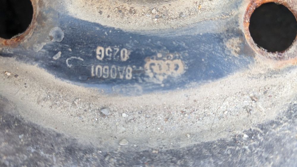 Felgi 15" do audi 80b4 ET37 kołpaki gratis