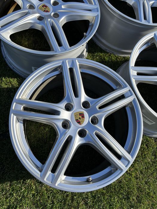 Felgi Porsche Panamera 971 Turbo 20 cali