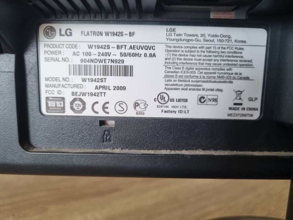 Монитор LG Flatron W1942S 19 дюймов