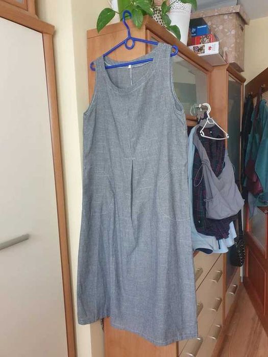 Luźna wygodna sukienka oversize na upały