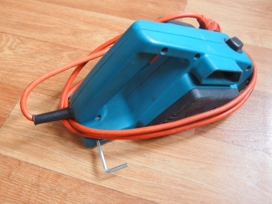 Strug elektryczny Black & Decker DN-710 black&decker heblarka