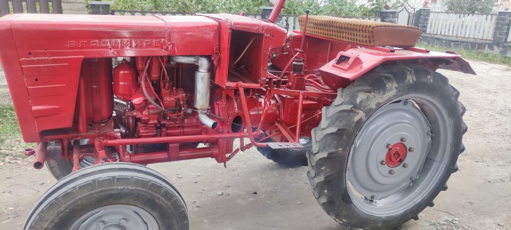 Продам трактор т-25