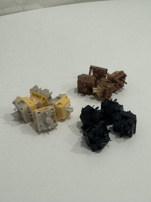 перемикачі світчі Gateron та інші свитчи по штучно та комплектами