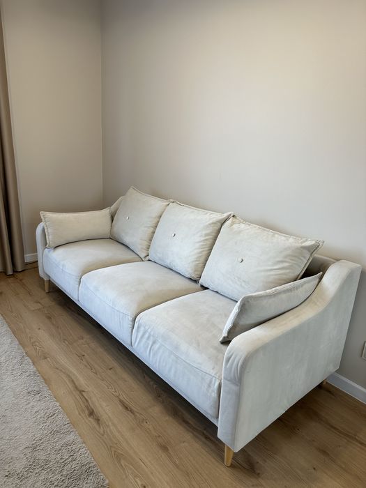 Sofa / Kanapa 3-osobowa z funkcją spania i pojemnikiem, b. dobry stan