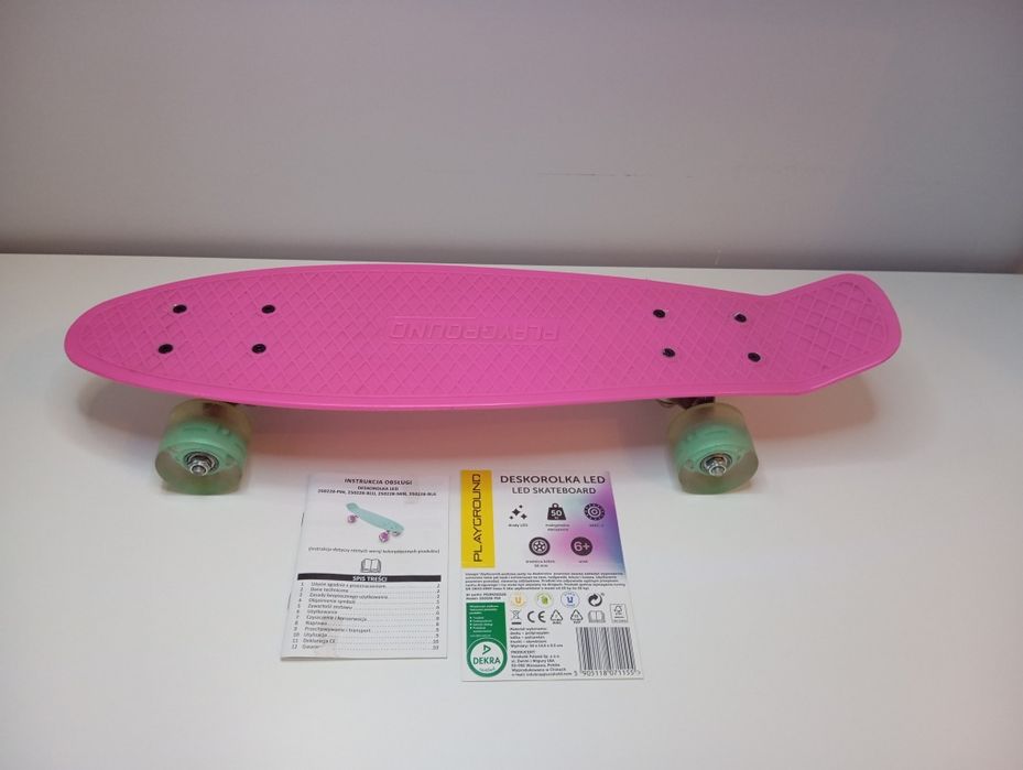 Deskorolka LED marki PLAYGROUND