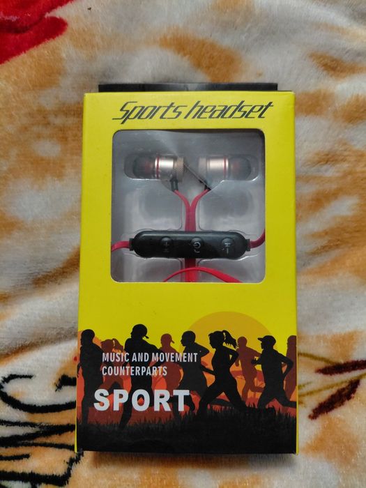 Спортивна Bluetooth-гарнітура