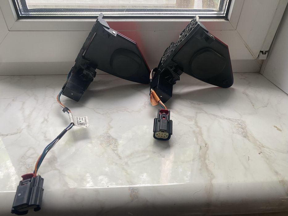 Лючок Tesla MS, MX, USA/EU гарантія, відновлений, обмінний фонд