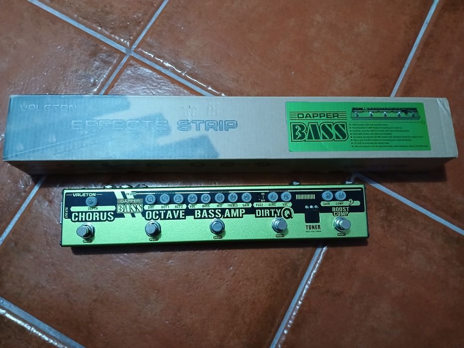 Pedaleira Valeton Dapper Bass
