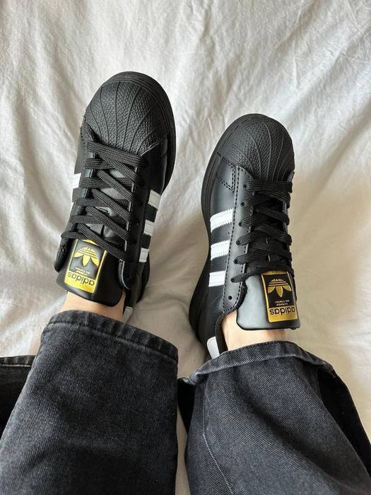 Кросівки Суперстар чорні, стильні Adidas Superstar унісекс