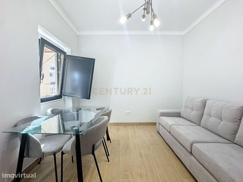 Apartamento T3 para arrendar a passos da praia