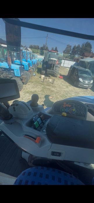 Трактор New Holland T8.390
