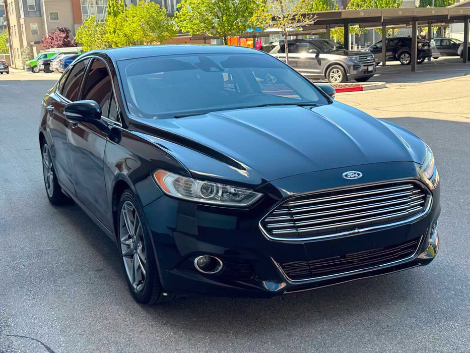 Ford Fusion Titanium      2014