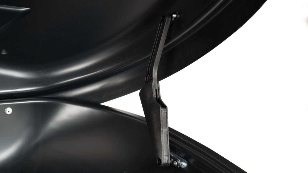 Box dachowy Taurus Xtreme 400 czarny matowy I Doradztwo i montaż