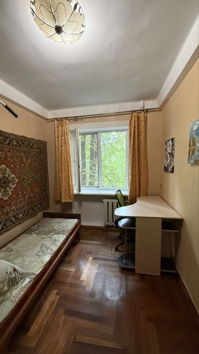 Продается 2-х комн. кв. в центре