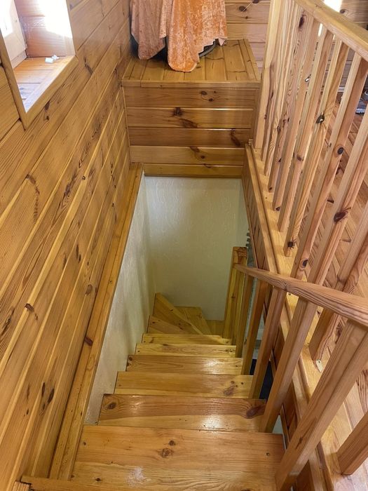 )( Продаж будинку в Кам'яній Горі