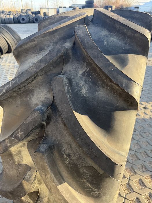 600/65r28 Firestone Maxi Traction
