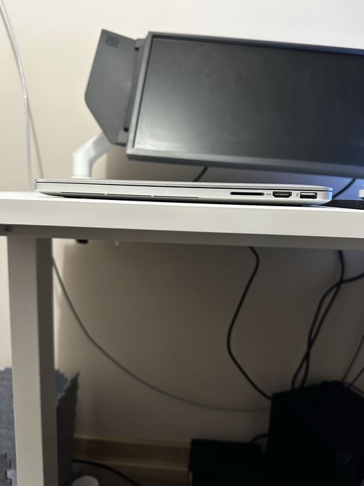 MacBook Pro (Retina, 15-inch, Early 2013)