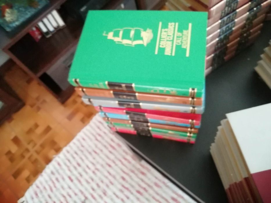 Encyclopedias (Funk & Wagnalls / Junior Classics)64297670934529123