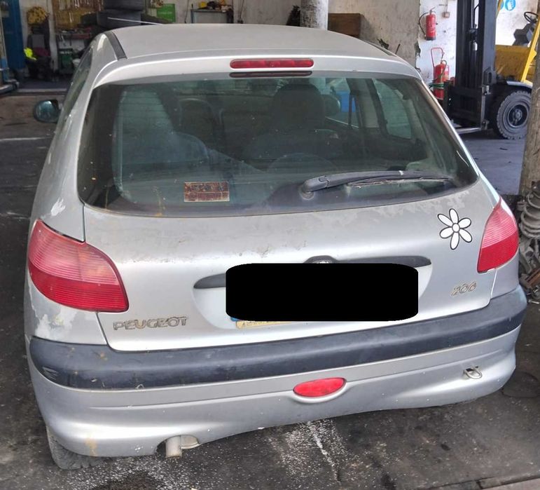 Peugeot 206 para peças