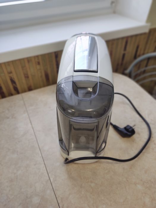 Капсульна кофе машина