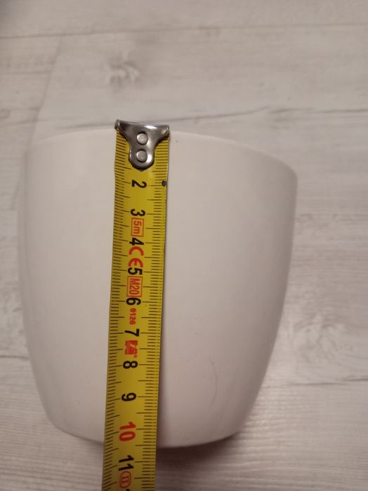 Doniczka biała ceramiczna połysk