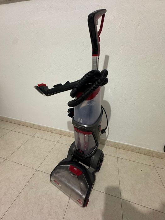 Aspirador/ lavador Tapetes e Carpetes

Maquina lavar e aspirar Tapetes